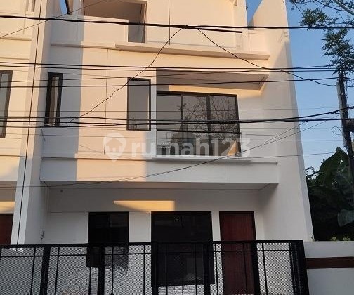 Dijual Rumah Sunter Agung 100m2 Hadap Barat, 2 Lantai, Nyaman Kode Ks