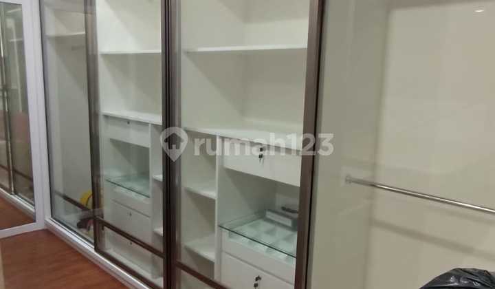 Springhill Kemayoran House 153M2 Good, 4 Floors, South Facing 2