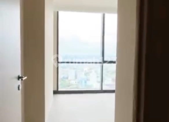 APATEMEN MENARA JAKARTA 49m2 LOKASI BAGUS, LANTAI 19, NYAMAN, KODE RF 2