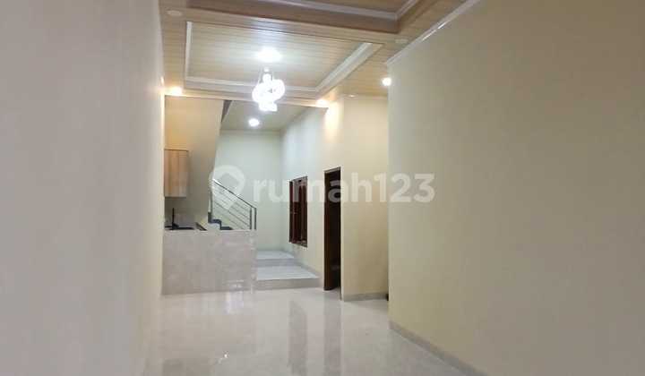 RUMAH SUNTER 90m2 LOKASI BAGUS, HADAP UTARA, 2 LANTAI, KODE JF,CR
