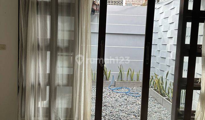Rumah Dengan Luas 2 Are, Lokasi Strategis, Taman Griya,4 Kt 2