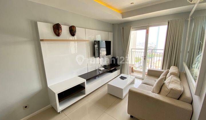 Sewa Apartemen Cosmo Mansion Jakarta Residence 2 Bedroom Furnish 2