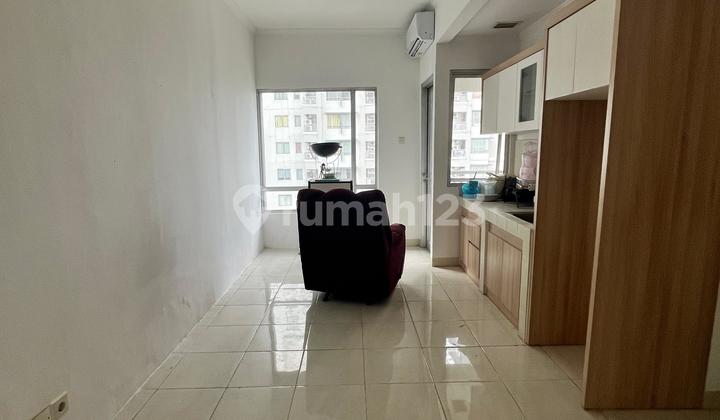 Sudirman Park Apartment for Rent - 2 Bedroom Type Fully Furnished