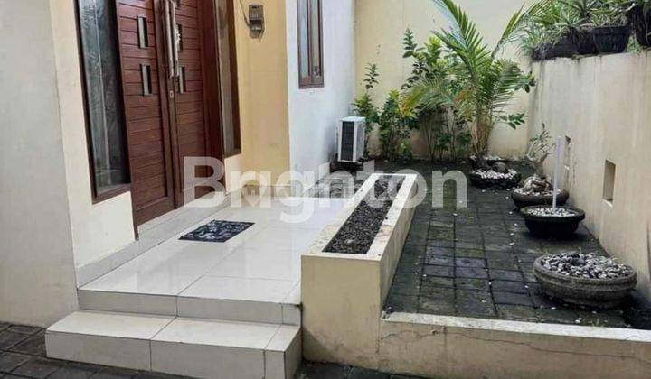 Rumah Dengan Kolam Renang Di Taman Griya Jimbaran Bali 2