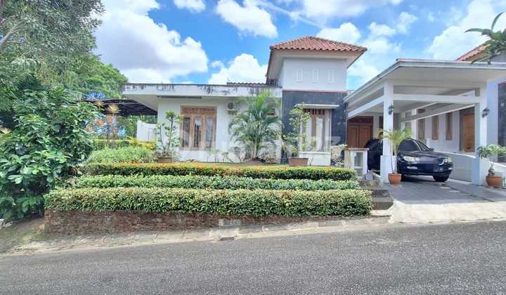 Dijual Murah Rumah di Sukajadi Lahan Luas 2