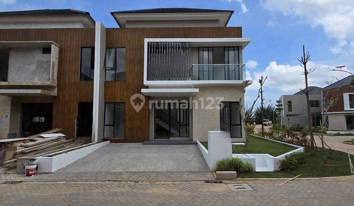 Dijual Rumah Baru Posisi Hook Luxe Hill Citraland Megah Batam 1