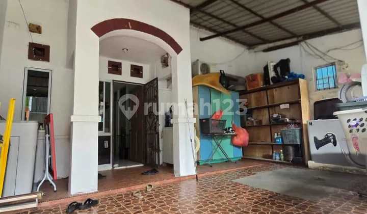 House for Rent in Seipanas Batam Fully Furnished Ready to Occup