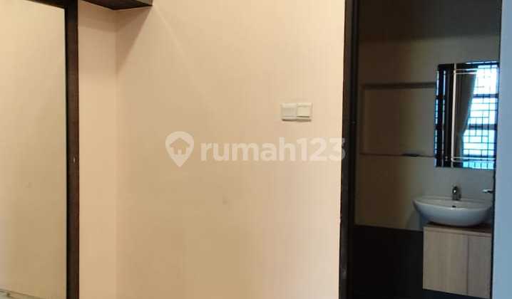For Sale Ready-to-Occupy Royal Grande Batam House 2