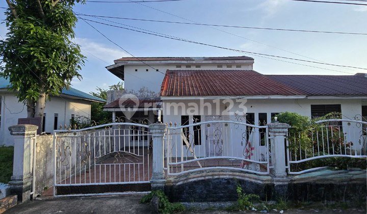 Cheap Sale of Tiban Mas House in Tiban Area Batam Cheap Sale of Tiban Mas House in Tiban Area Batam