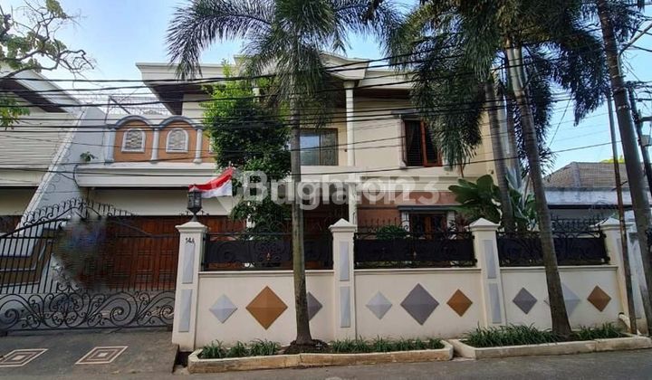 2-STORY LUXURY HOUSE 500 SQ.M WITH SWIMMING POOL KEMANG TIMUR STREET 2-STORY LUXURY HOUSE 500 SQ.M WITH SWIMMING POOL KEMANG TIMUR STREET