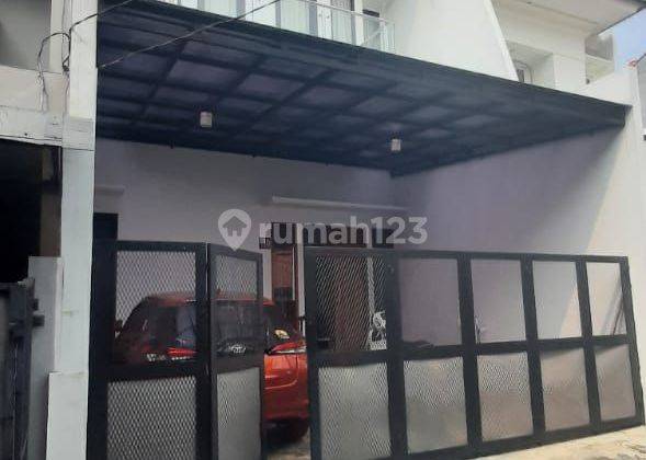 Rumah Baru 2 Lantai Shm 2 Garasi Mobil Di Rawamangun  1