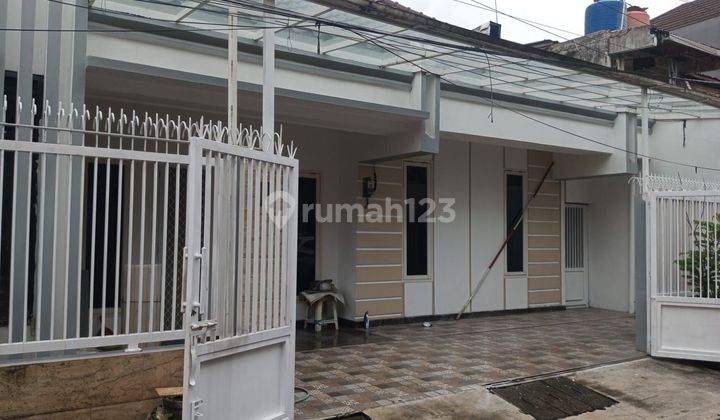 Rumah 2 Lantai Bagus di Jl kakap , Rawamangun 1