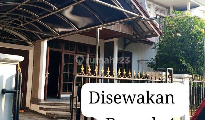 Rumah 2 Lantai Bagus SHM di Komplek rawamangun 1