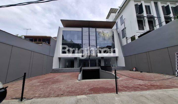 Gedung Brand New Bangunan 4 Lantai Ada Basement dan Lift nya Di Duren Sawit, Jakarta Timur 1