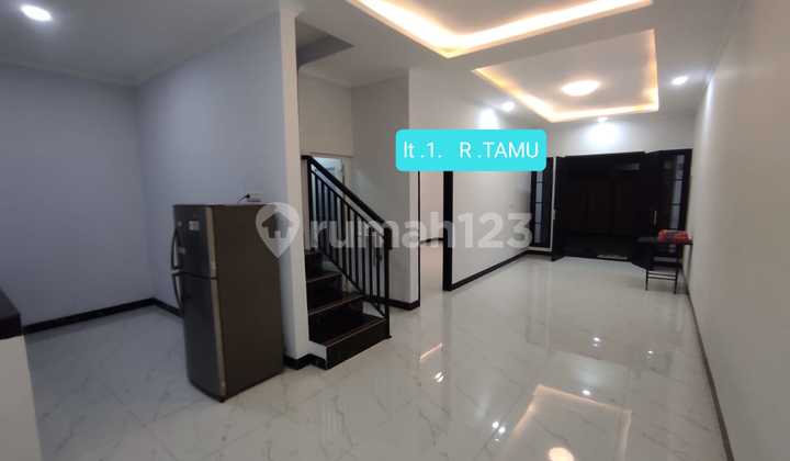 Baru Gres 2025! Rumah Mewah Dalam Komplek di Pondok Kelapa ✨ 2