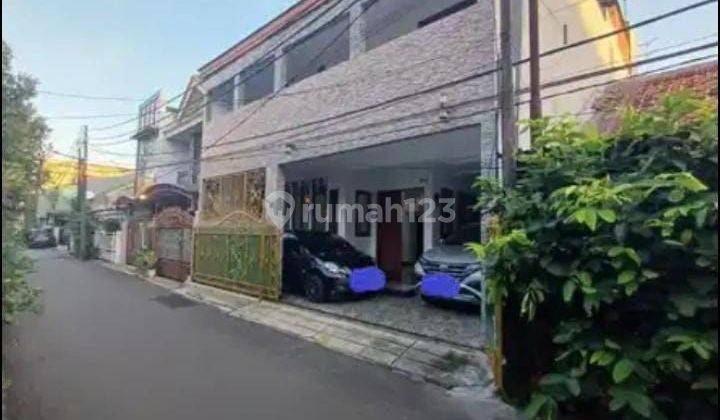 Rumah Bagus 2 Lantai 5 Kamar Tidur Duren Sawit 2