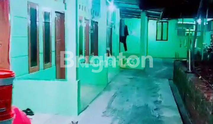*DI JUAL RUMAH BERIKUT KONTRAKAN DAN SATU UNIT TOKO,LOKASI STRATEGIS DI KARAWANG KOTA* 1