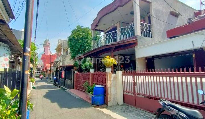 Rumah 2 Lantai  Bagus Furnished Jl Kayu Putih 1