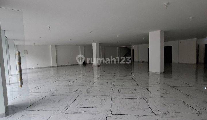 Gedung Brand New Bangunan 4 Lantai Ada Basement dan Lift nya Di Duren Sawit, Jakarta Timur 2