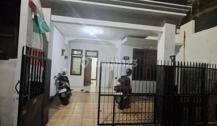 Rumah 2 Kamar Bagus di Jl kayu putih Di Kontrakan 1