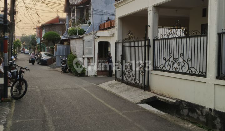 Rumah 2 Lantai Eksklusif di Cipinang Persahabatan - Harga Nego! * di Cipinang SHM Bagus Rumah 2