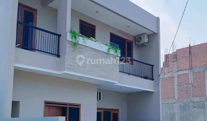 Rumah Baru 2 Lantai  Lt 129 M. Shm Jatinegara  Indah 1