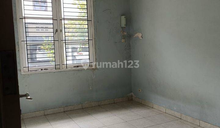 Rumah Lebar 10 Akses Mudah di Cluster Batavia Gading Serpong 2