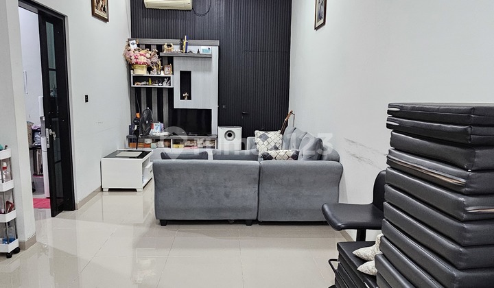 Rumah Semi Furnish Dekat Mall Summarecon di Sektor 6 Gading Serpong Rumah Semi Furnish Dekat Mall Summarecon di Sektor 6 Gading Serpong