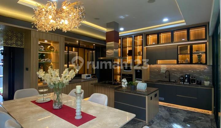 Luxury Fully Furnished House with Nice View in Spatirasmi, Kota Baru Parahyangan 2