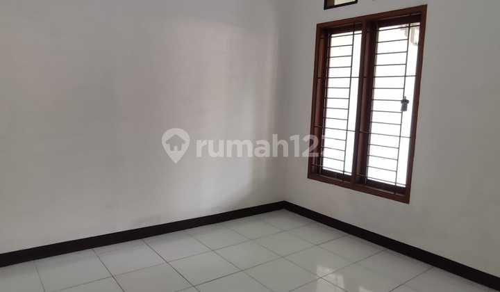 For Sale Well-Maintained Good Cheap House in Taman Cibaduyut Indah Bandung