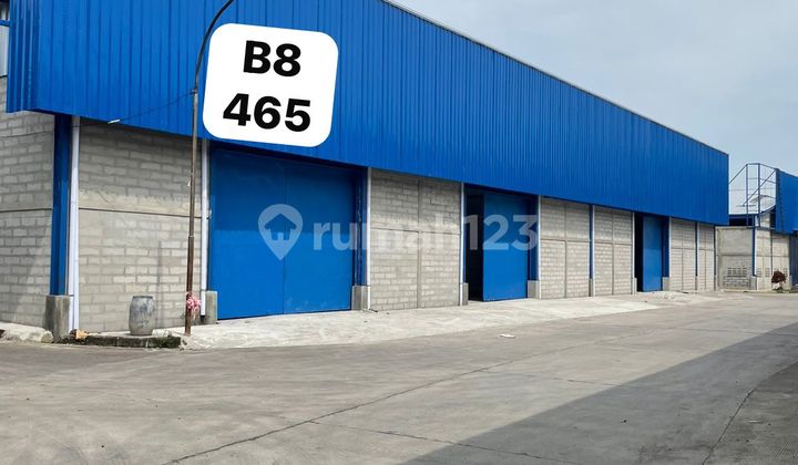 New Strong Strategic Warehouse on Mainroad Kopo Katapang Bandung New Strong Strategic Warehouse on Mainroad Kopo Katapang Bandung