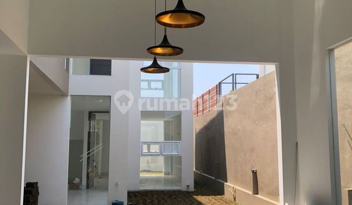 New Luxurious Spacious Greenery Home in Setiabudi Regency, North Bandung