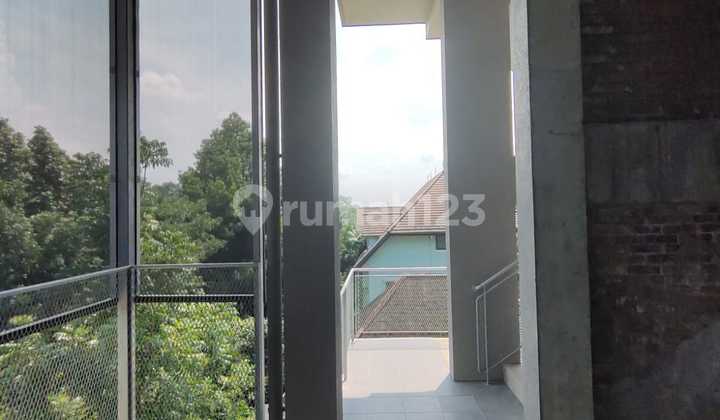 Tempat Usaha Per Lantai Bagus Keren di Mainroad Sumetra Bandung Tempat Usaha Per Lantai Bagus Keren di Mainroad Sumetra Bandung