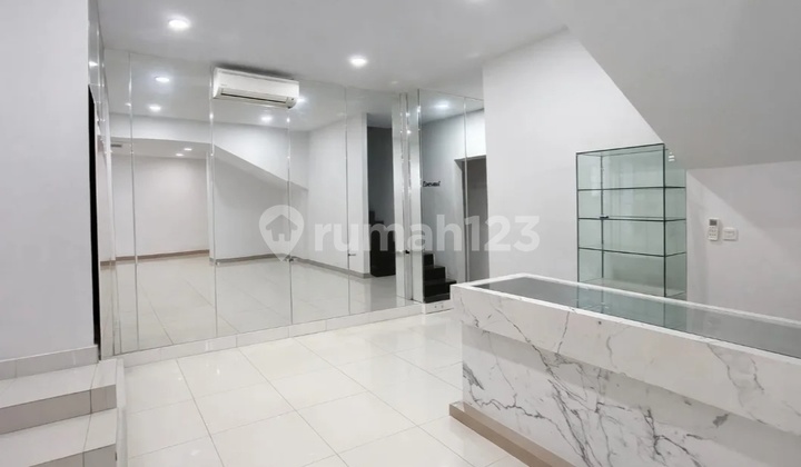 Di Jual 2 Ruko Rendeng di Paskal 23