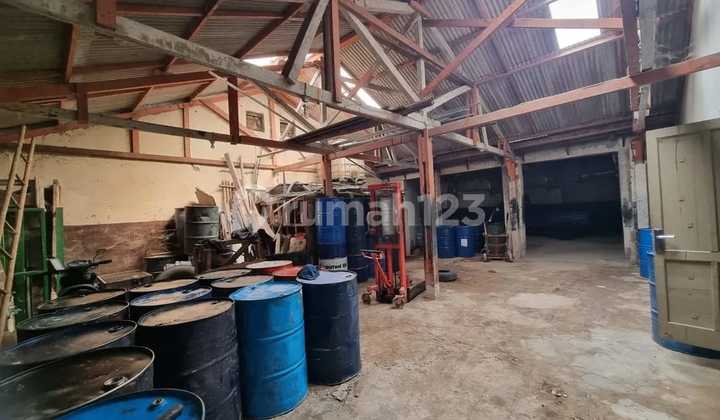 Di Jual Rumah Gudang di Cimahi