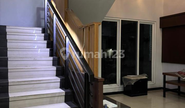 Disewakan Rumah Mewah 2 Lt Bukit Sari Raya Banyumanik 2