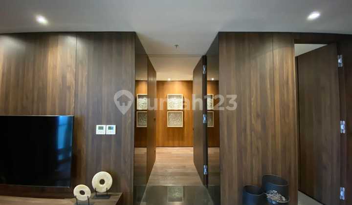 DIJUAL APARTEMEN TENTREM LT 9 FURNISHED TYPE 3 BR  2