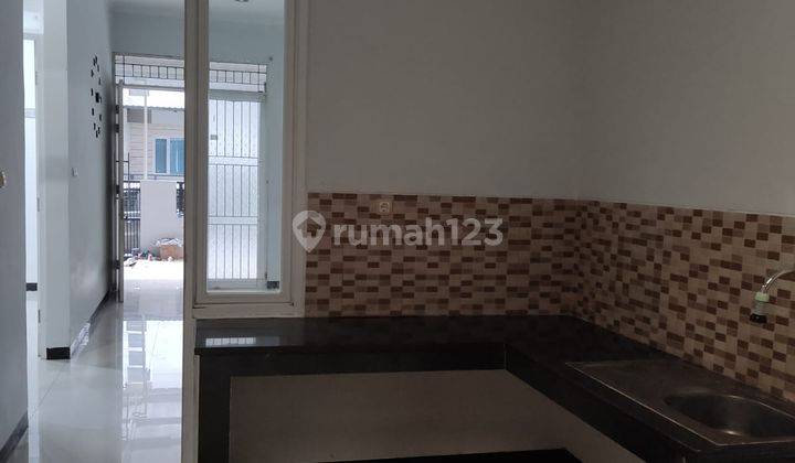 Disewakan Rumah Bagus Unfurnished di Taman Kopo Indah 3, Bandung 2