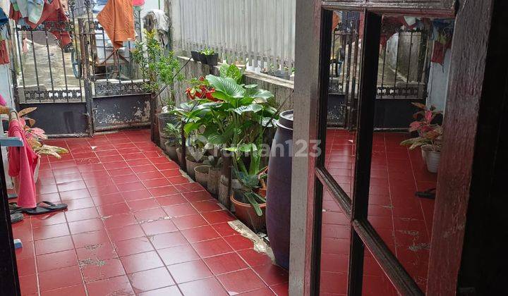 Rumah Bagus Unfurnished di Jalan Kurdi, Bandung Daerah Kota 2