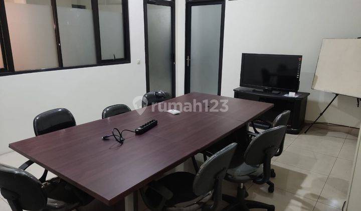 Ruang Usaha Ruko Veteran Bandung Bagus Cocok Kantor Showroom  1