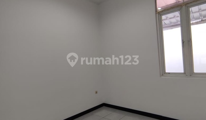 TKI V Ready-to-Occupy Residential House in a Cluster Near Toll Road and School 2