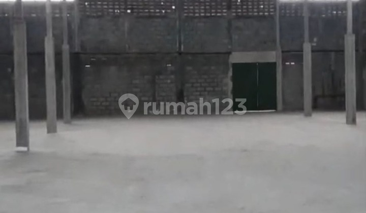 Gudang 1 Lantai di Dayeuhkolot Akses Container 40 Feet Mbg Gudang 1 Lantai di Dayeuhkolot Akses Container 40 Feet Mbg