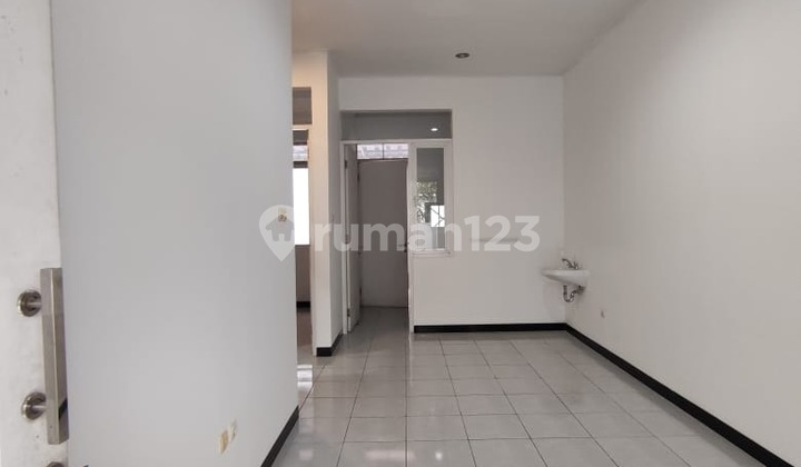 TKI V Ready-to-Occupy Residential House in a Cluster Near Toll Road and School