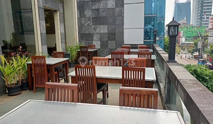 Ruang Usaha 4,5 Lantai, ada ROOFTOP,di Jl.Sabang ,Jakarta 1