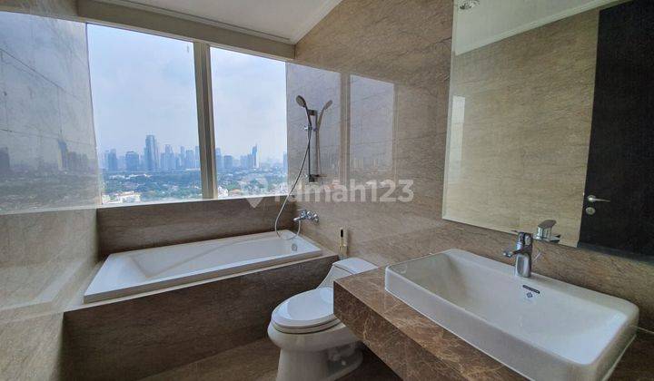 Menteng Park 3 BR,, Fully Furnished,Tower Emerald, Menteng Jakarta 2