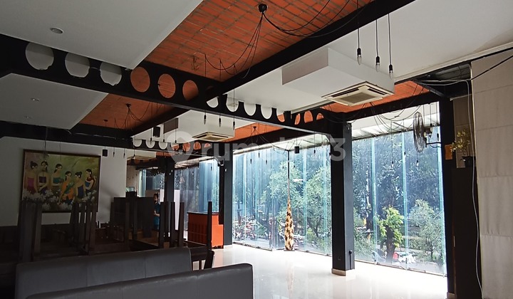 Business Space in a Prime Location, Price Can Be Adjusted to NJOP, Menteng Jakarta Business Space in a Prime Location, Price Can Be Adjusted to NJOP, Menteng Jakarta