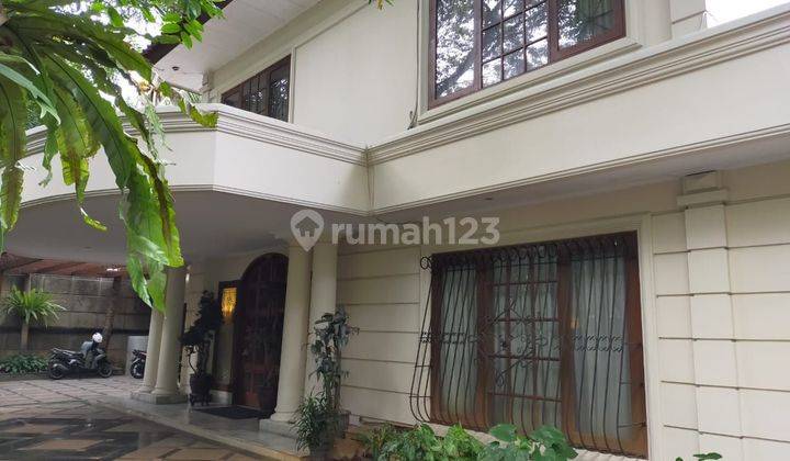 Rumah Menteng,, Hoek,Lokasi Bagus 1