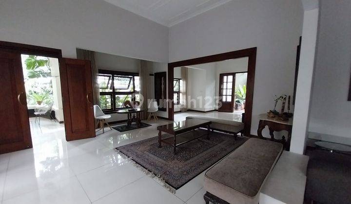 Rumah Asri Siap Huni Lokasi Prime di Menteng 1