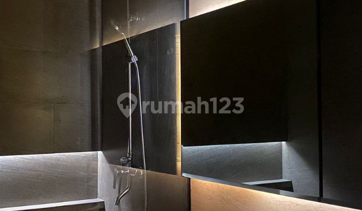 Disewakan Rumah Full Furnished Kebayoran Baru Jakarta Selatan 2