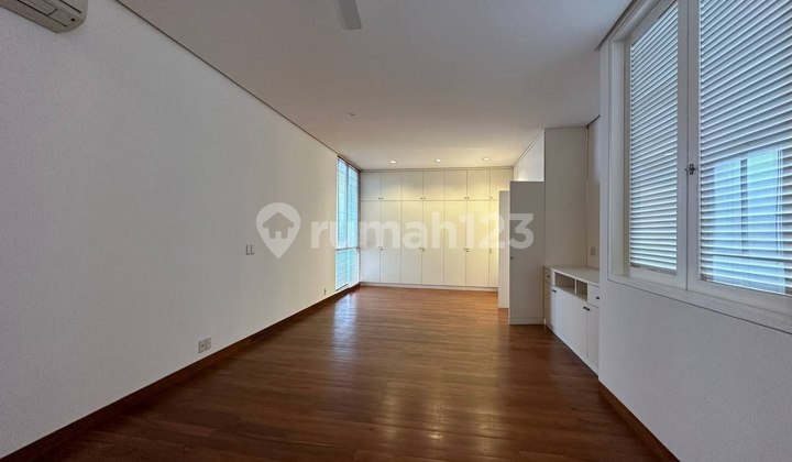 Disewakan Rumah Siap Huni Kebayoran Baru Jakarta Selatan 2